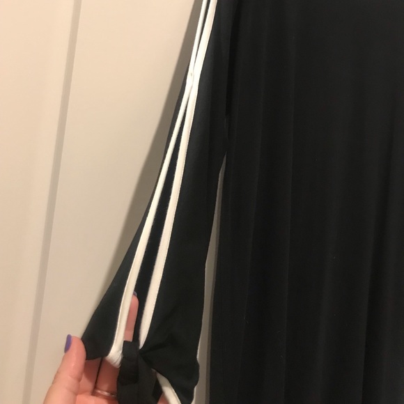 Black Lightweight Blouse - Picture 2 of 2